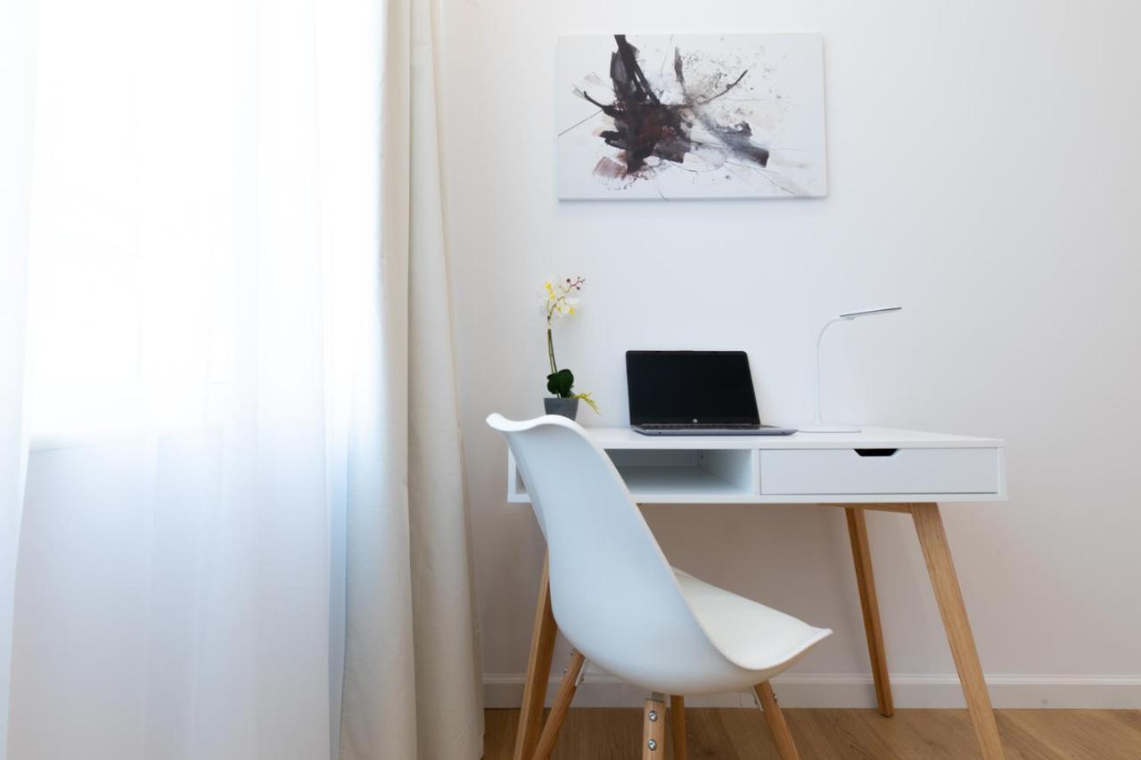 Minimal Apartment In Plaka Athena Bagian luar foto