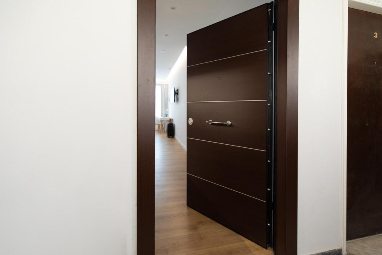 Minimal Apartment In Plaka Athena Bagian luar foto